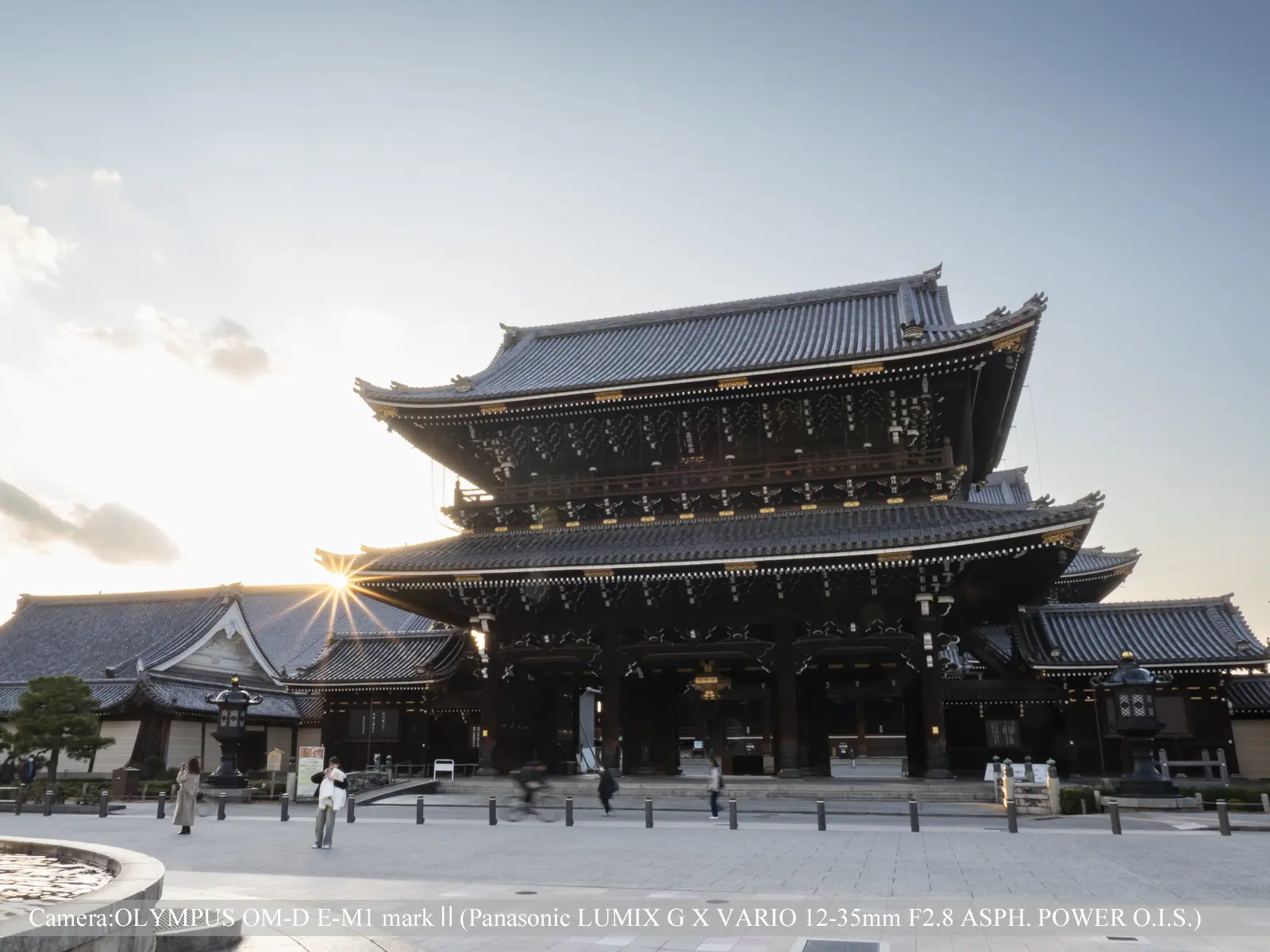 東本願寺御影堂門